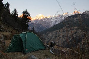 Camping at Kalpa overlooking three peaks over 6000m high